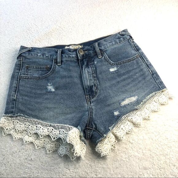 FREE PEOPLE DENIM SHORTS DISTRESSED LACE TRIM - Picture 1 of 9